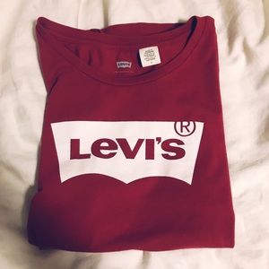 Levi’s Tee